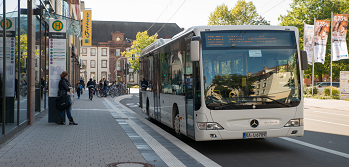 DB-bus-linie-Mercedes-Kundencenter